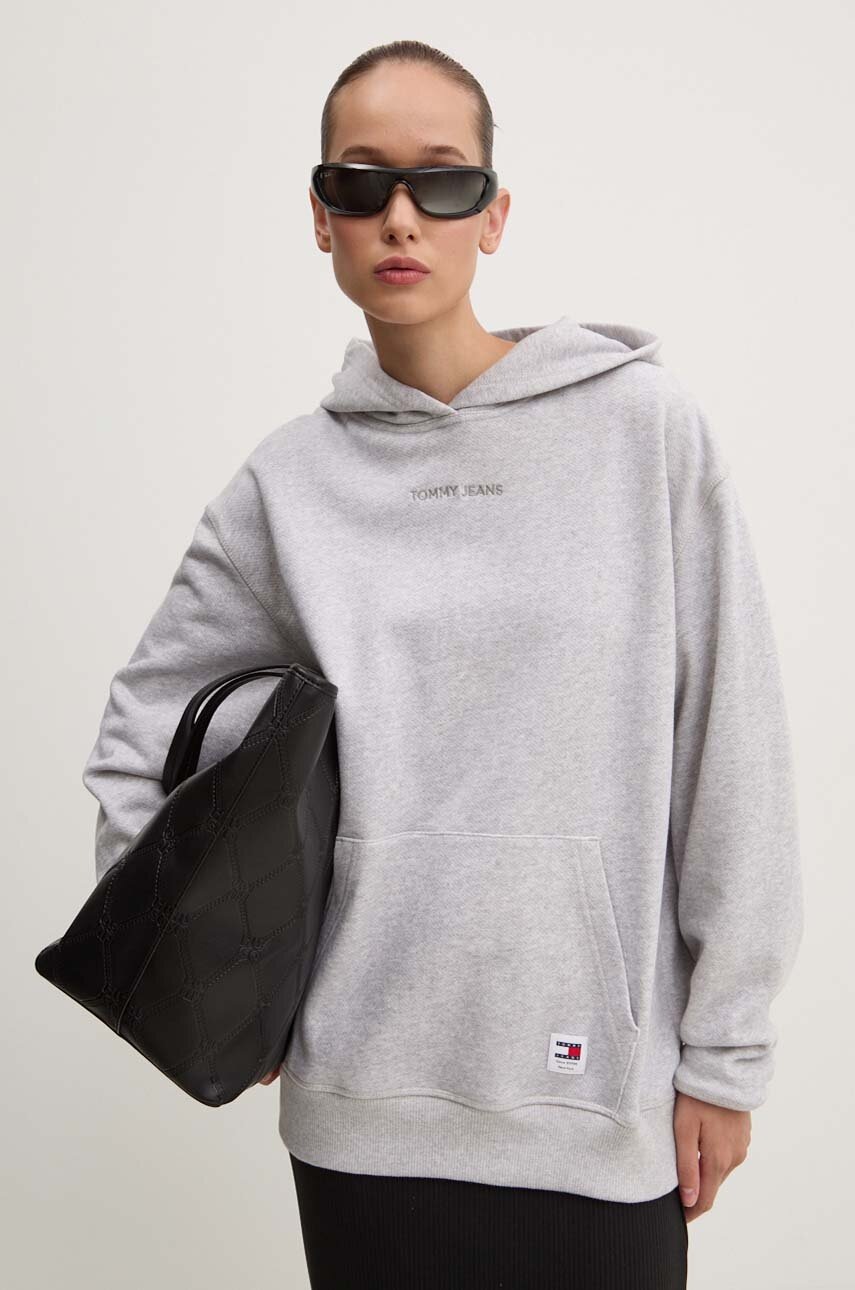 

Памучен суичър Tommy Jeans в сиво с качулка с апликация, Сив