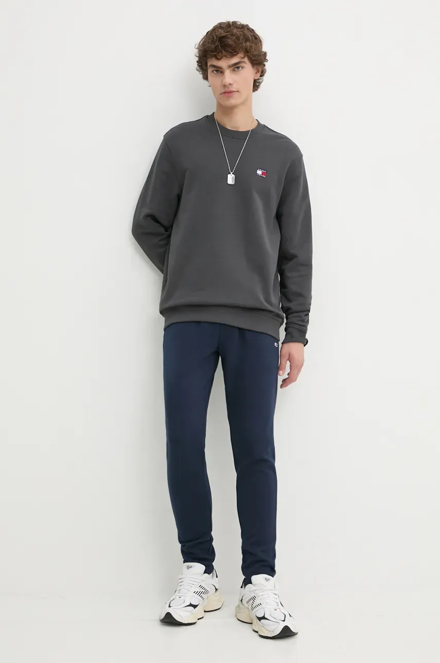 Хлопковая кофта Tommy Jeans мужская цвет серый однотонная Хлопковая кофта Tommy Jeans мужская цвет серый однотонная