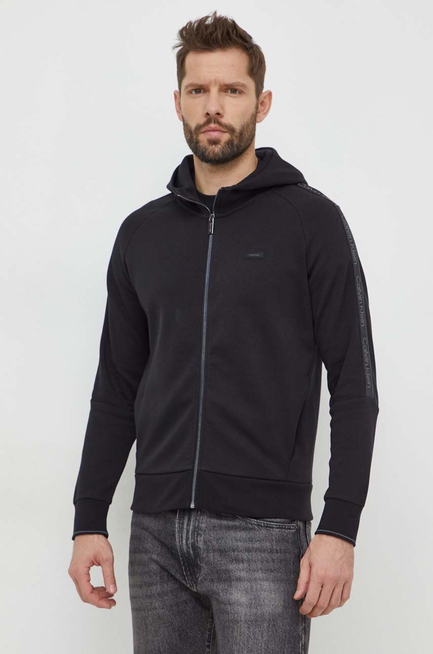 E-shop Mikina Calvin Klein pánská, černá barva, s kapucí, s aplikací