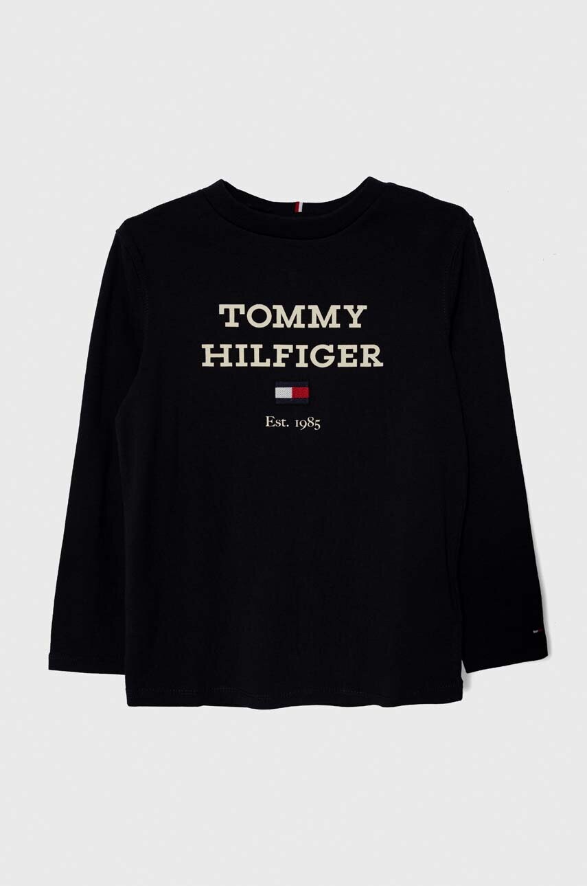 

Хлопковый детский лонгслив Tommy Hilfiger цвет синий с принтом