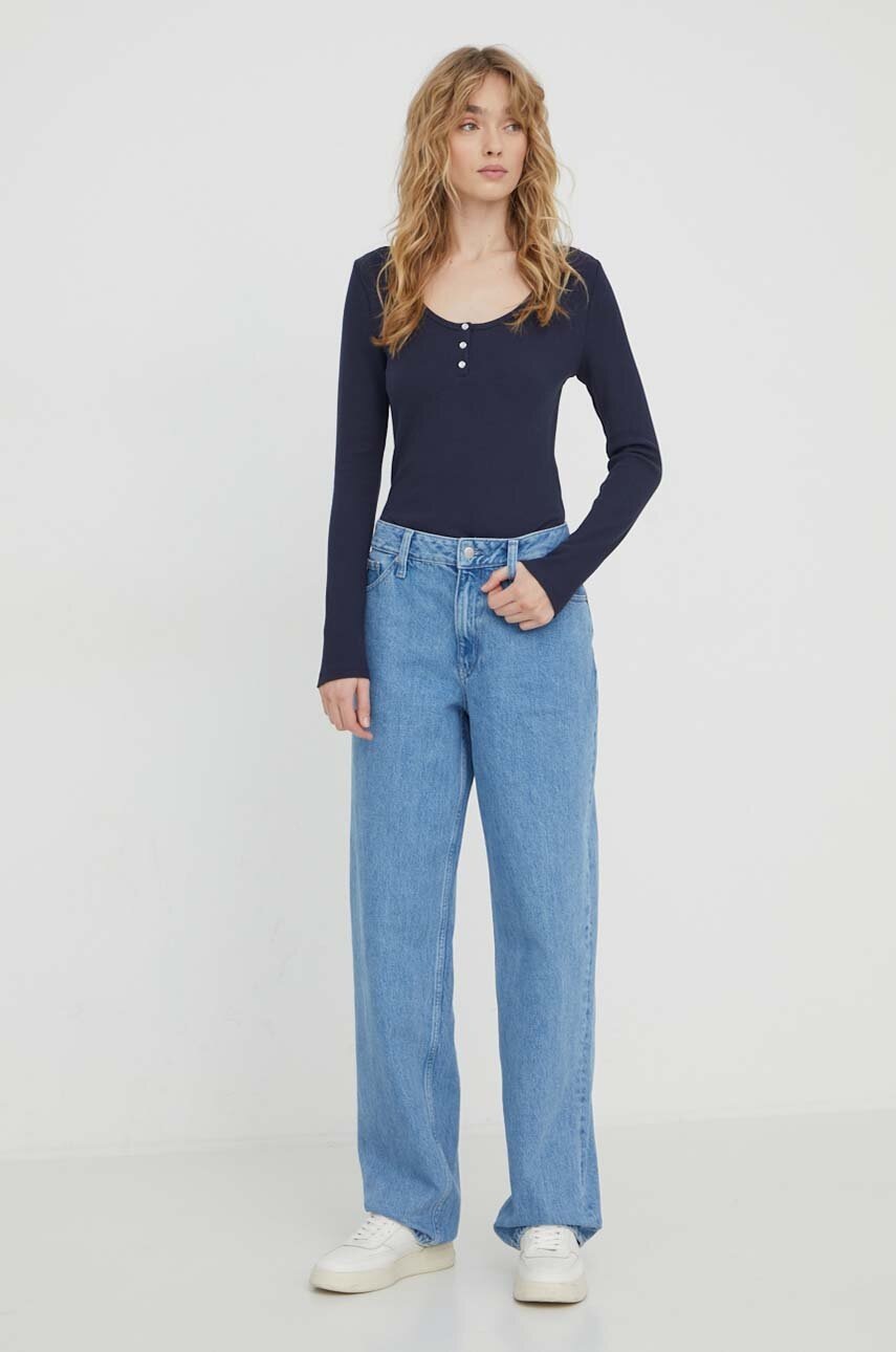 Longsleeve Levi's χρώμα: ναυτικό μπλε φωτογραφία