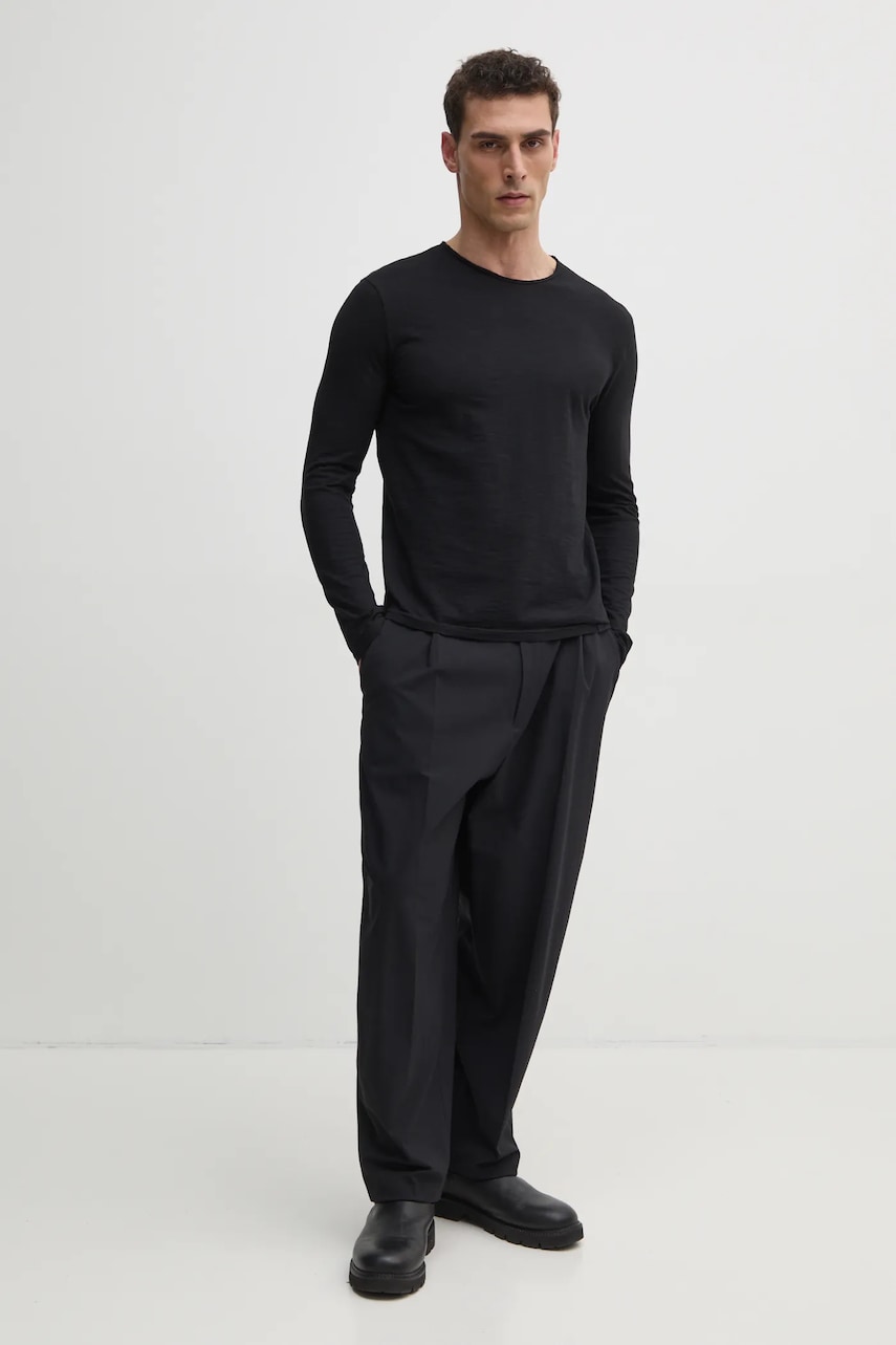 Хлопковый лонгслив United Colors of Benetton цвет чёрный однотонный 3JE1J19A9 Хлопковый лонгслив United Colors of Benetton цвет чёрный однотонный 3JE1J19A9