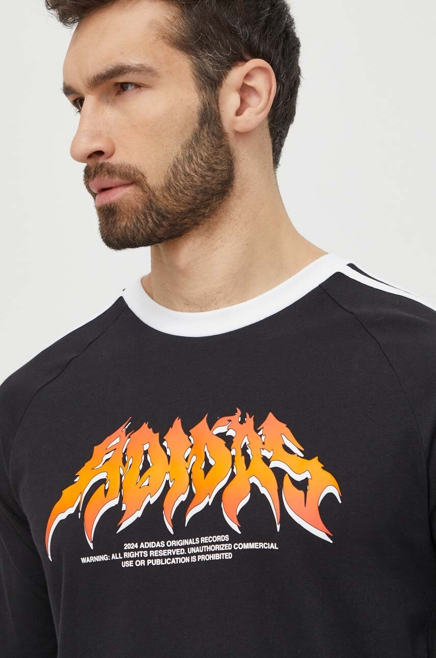 adidas Originals longsleeve din bumbac Flames culoarea negru, cu imprimeu, IS0206