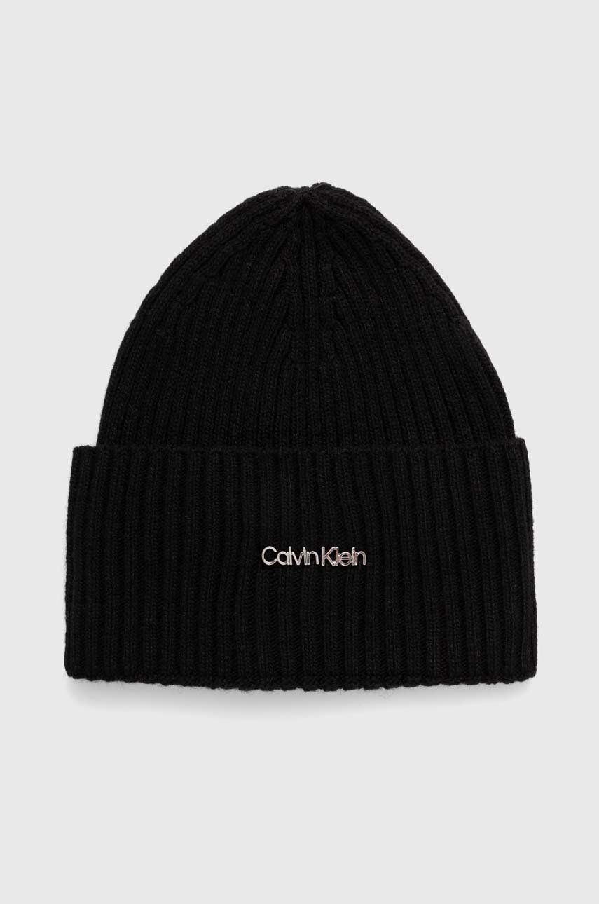 Levně Čepice z vlněné směsi Calvin Klein černá barva, K60K611401