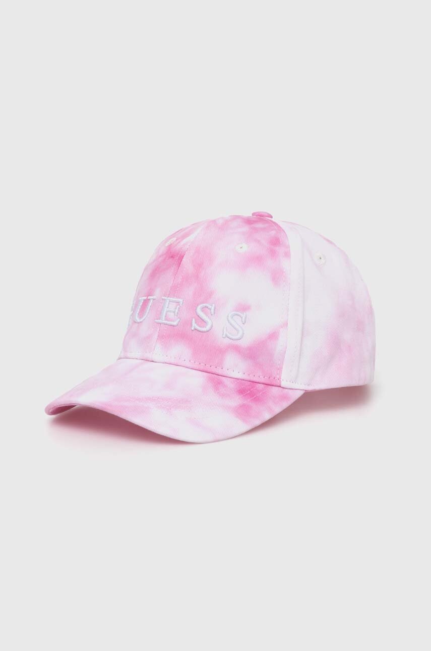 

Детска памучна шапка с козирка Guess в розово с десен, Розов