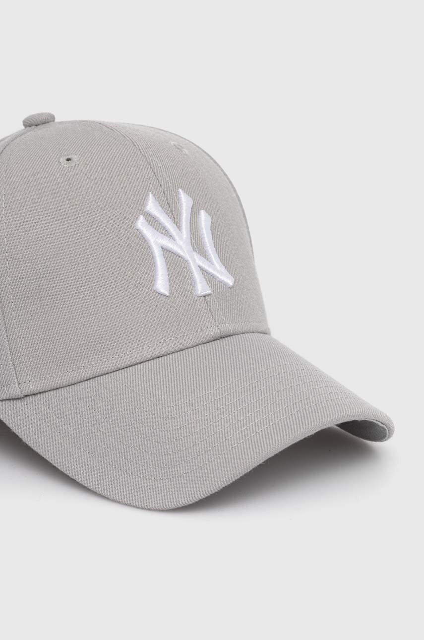 Детская кепка 47brand MLB New York Yankees цвет серый с аппликацией BMVP17WBV