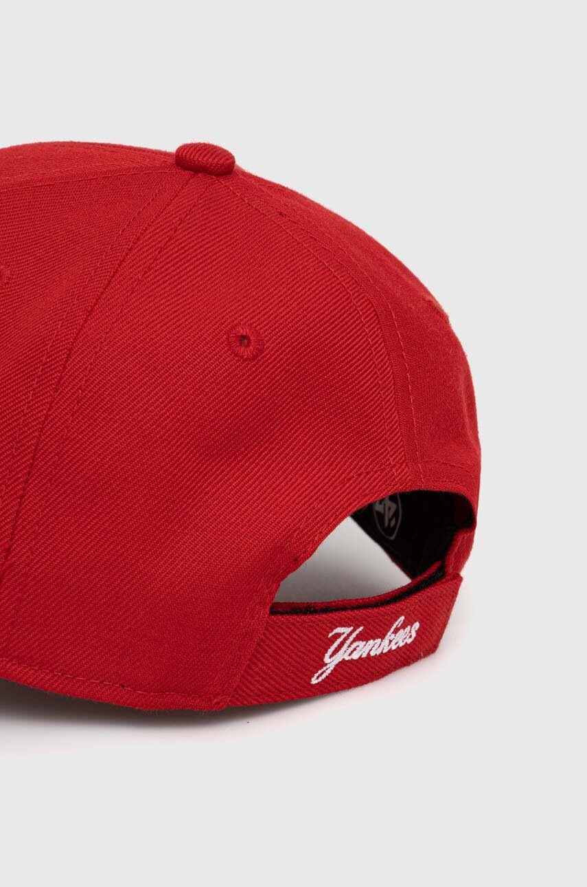 Детская кепка 47brand MLB New York Yankees цвет красный с аппликацией BMVP17WBV