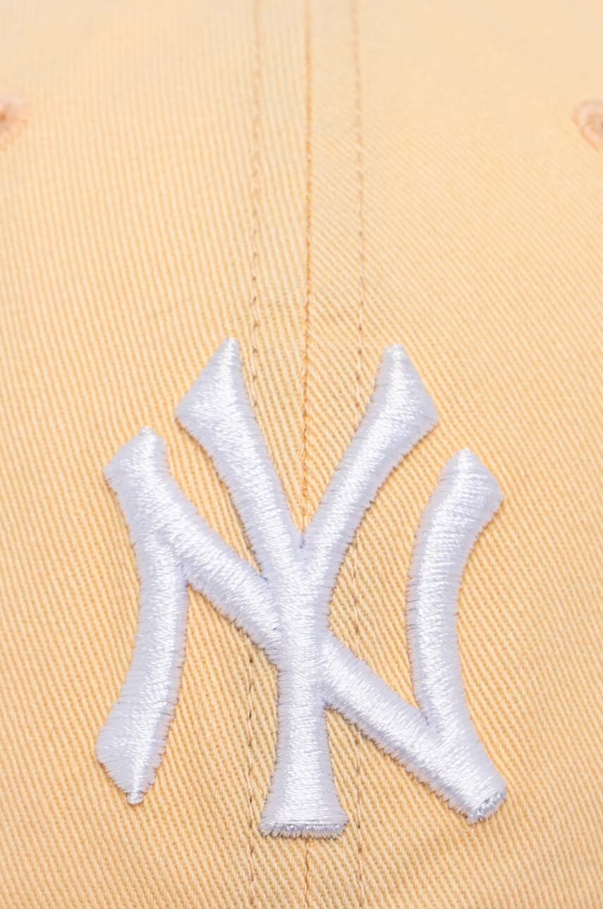 Дитяча бавовняна кепка 47 brand MLB New York Yankees CLEAN UP колір помаранчевий з аплікацією BNLRGW17GWS Дитяча бавовняна кепка 47 brand MLB New York Yankees CLEAN UP колір помаранчевий з аплікацією BNLRGW17GWS