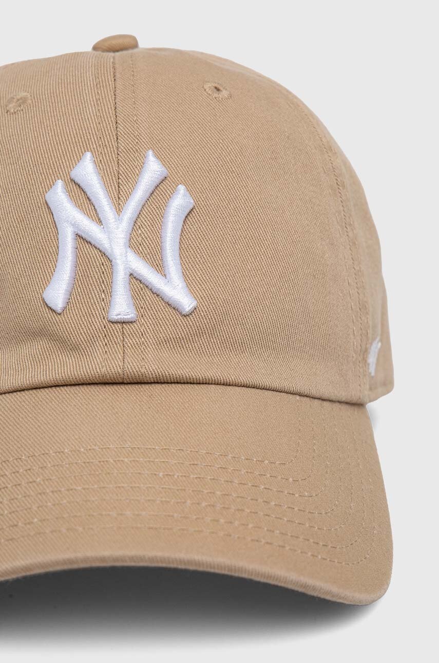 Детская хлопковая кепка 47 brand MLB New York Yankees CLEAN UP цвет бежевый с аппликацией BNLRGW17GWS