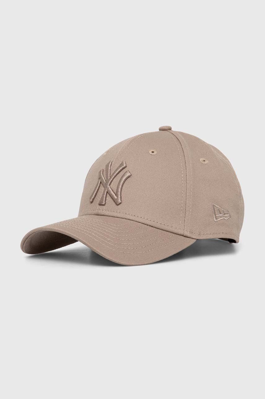 New Era șapcă de baseball din bumbac 9FORTY NEW YORK YANKEES culoarea bej, cu imprimeu, 60503374