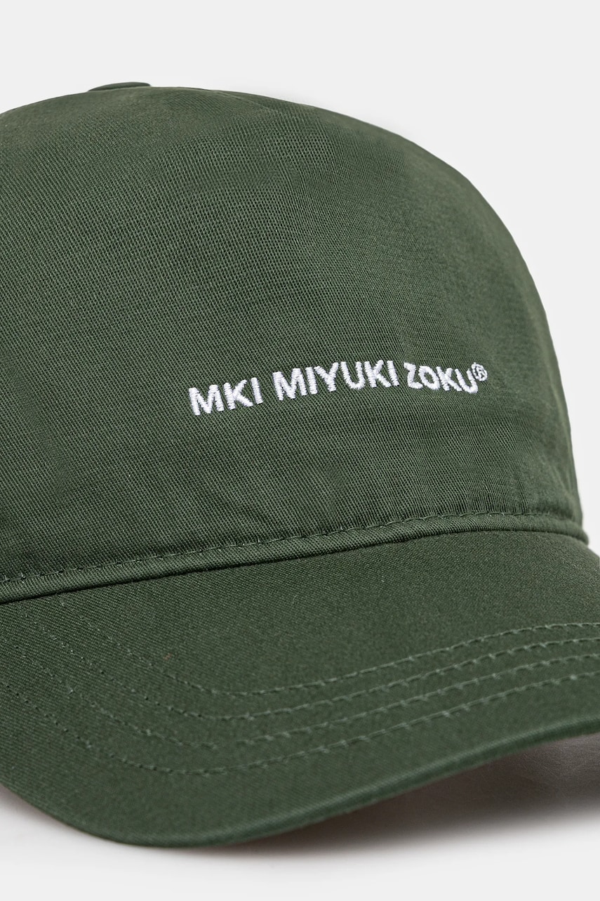 Хлопковая кепка MKI MIYUKI ZOKU Classic Ball Cap цвет зелёный с аппликацией CLASSIC.BALL.CAP Хлопковая кепка MKI MIYUKI ZOKU Classic Ball Cap цвет зелёный с аппликацией CLASSIC.BALL.CAP