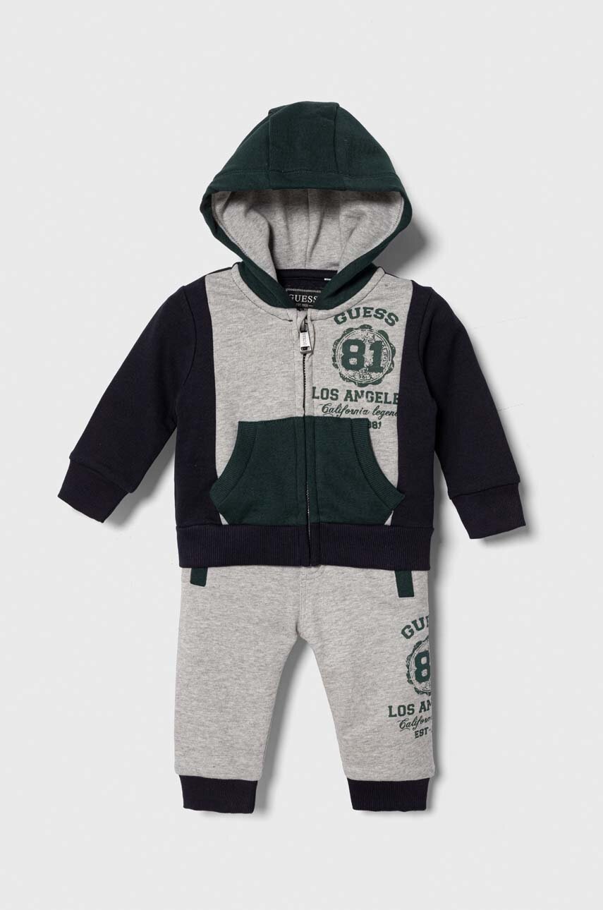 

Бебешки анцуг Guess в сиво, Сив