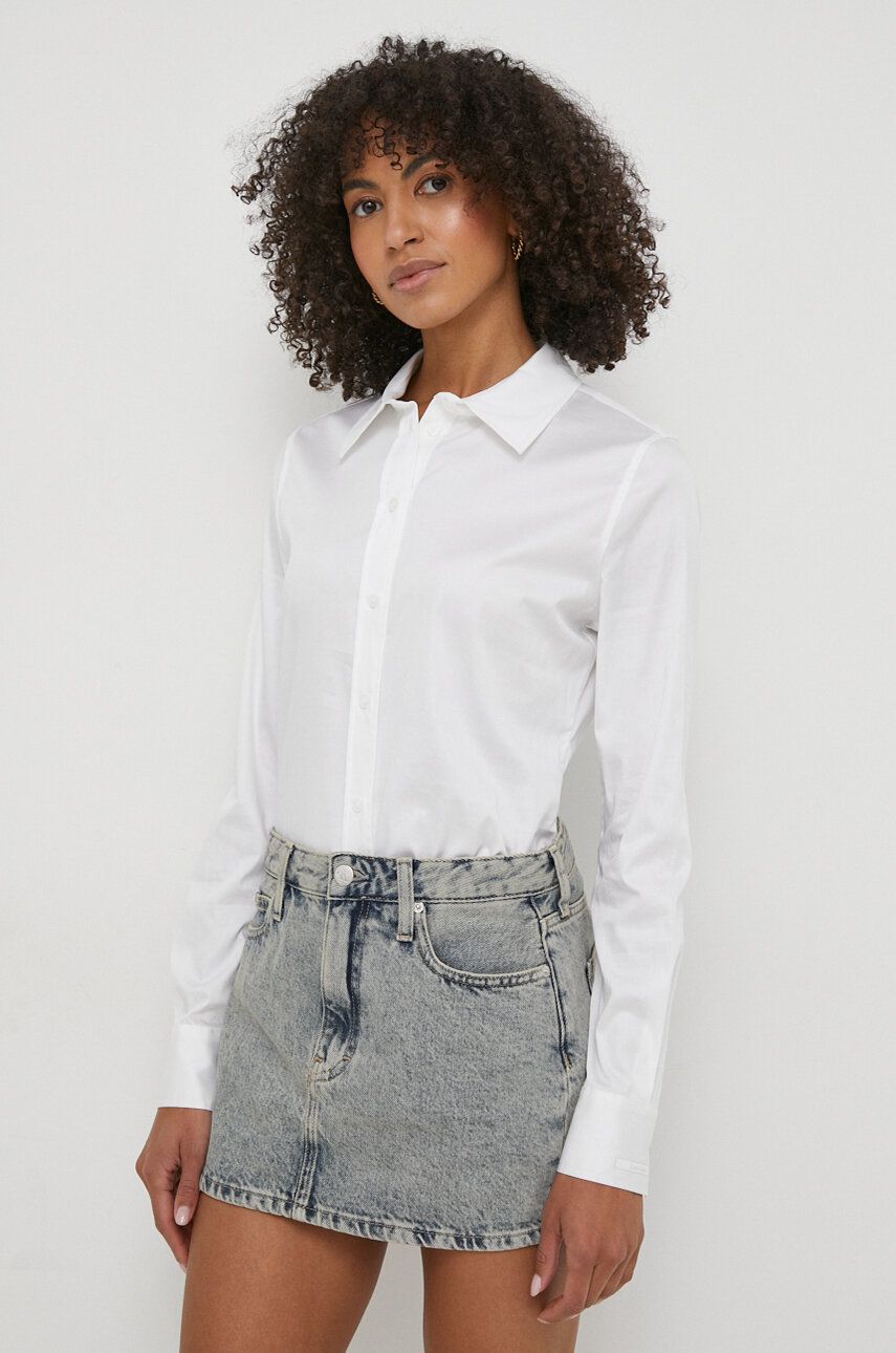 Levně Košile Calvin Klein dámská, béžová barva, regular, s klasickým límcem