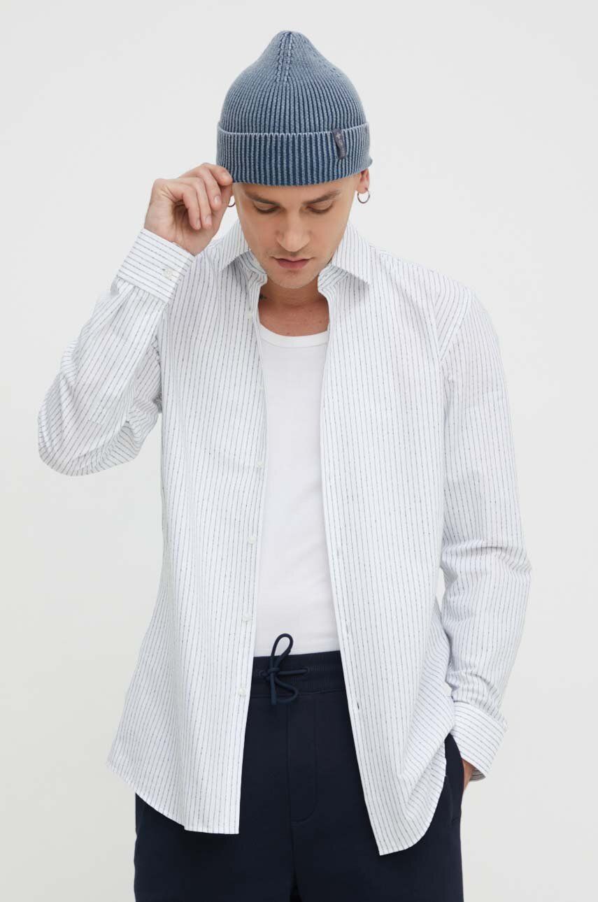 E-shop Bavlněná košile HUGO bílá barva, slim, s klasickým límcem