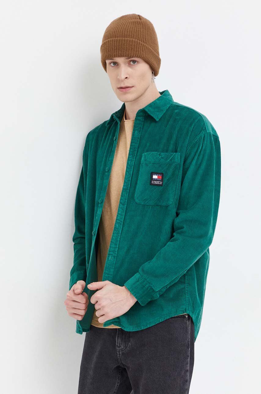 Manšestrová košile Tommy Jeans zelená barva, relaxed, s klasickým límcem, DM0DM18324