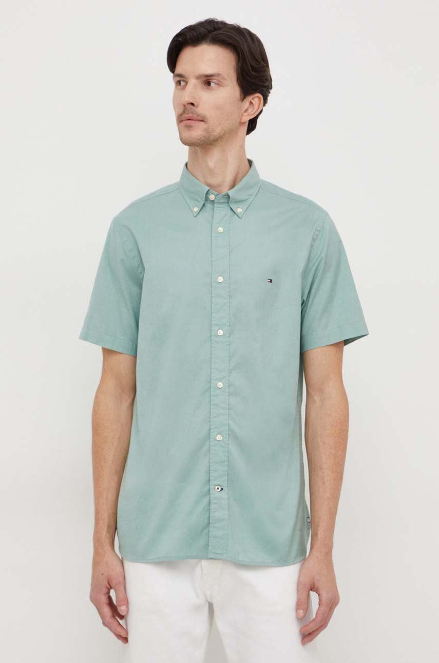 Levně Košile Tommy Hilfiger zelená barva, regular, s límečkem button-down, MW0MW33809