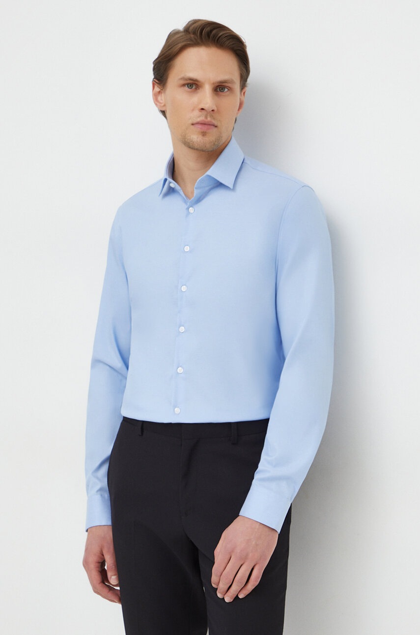 

Риза Calvin Klein мъжка в синьо с кройка по тялото класическа яка K10K112299, Син