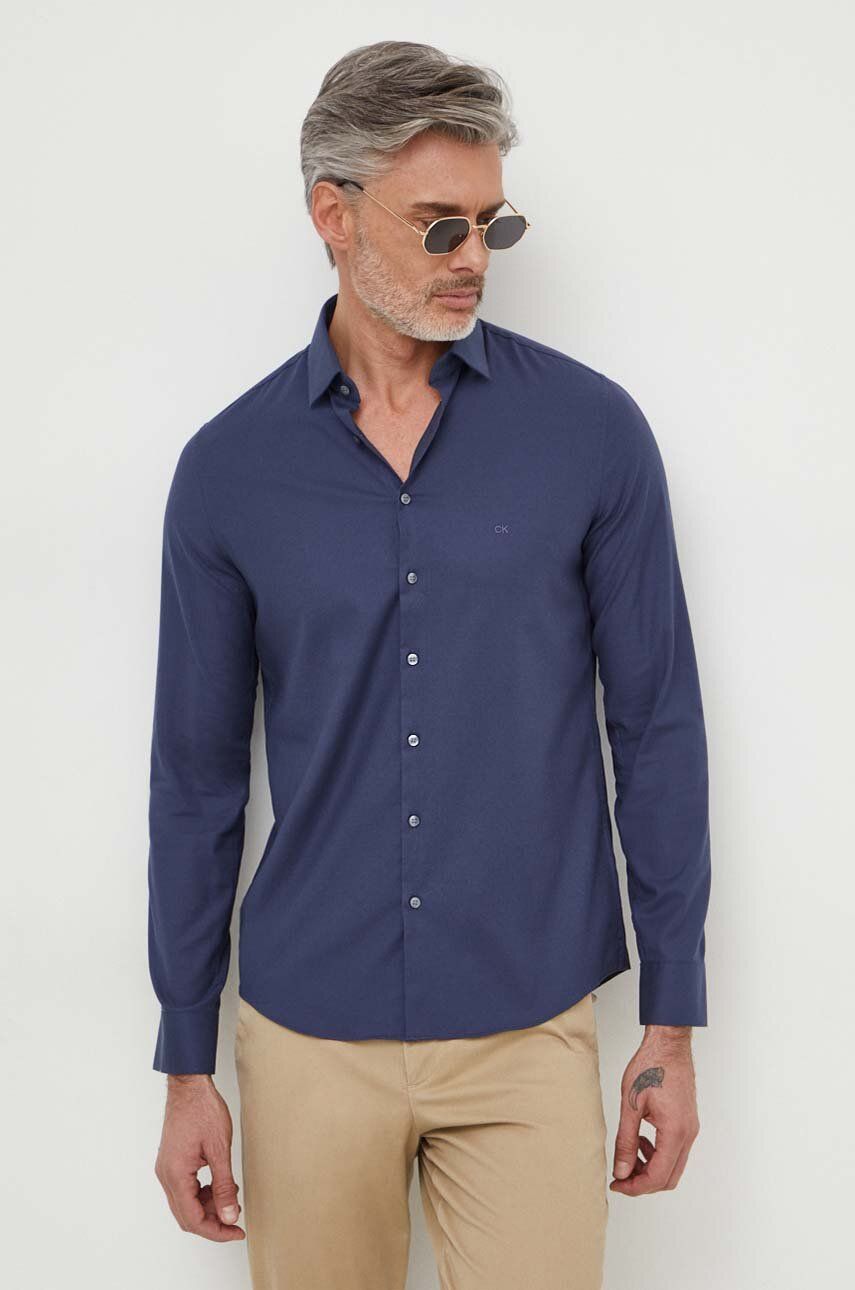 Levně Košile Calvin Klein pánská, tmavomodrá barva, slim, s klasickým límcem, K10K112305