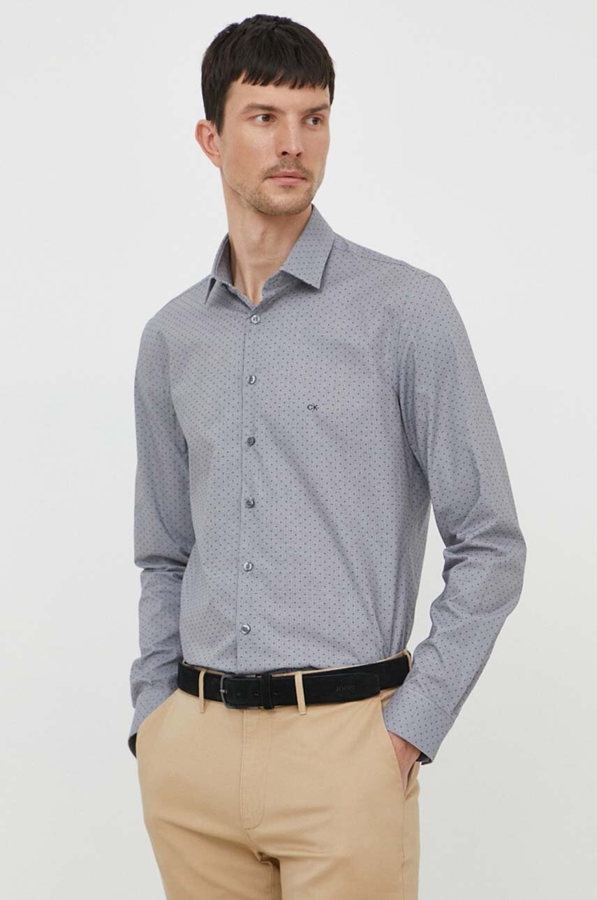 

Риза Calvin Klein мъжка в тъмносиньо с кройка по тялото класическа яка K10K112587, Тъмносин
