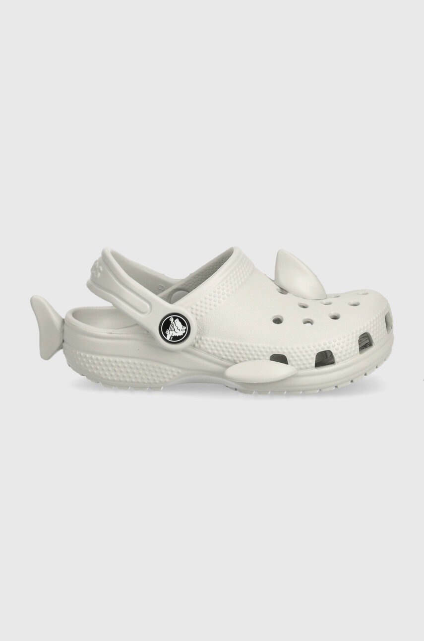 Дитячі шльопанці Crocs Classic IAM Shark Clog колір сірий