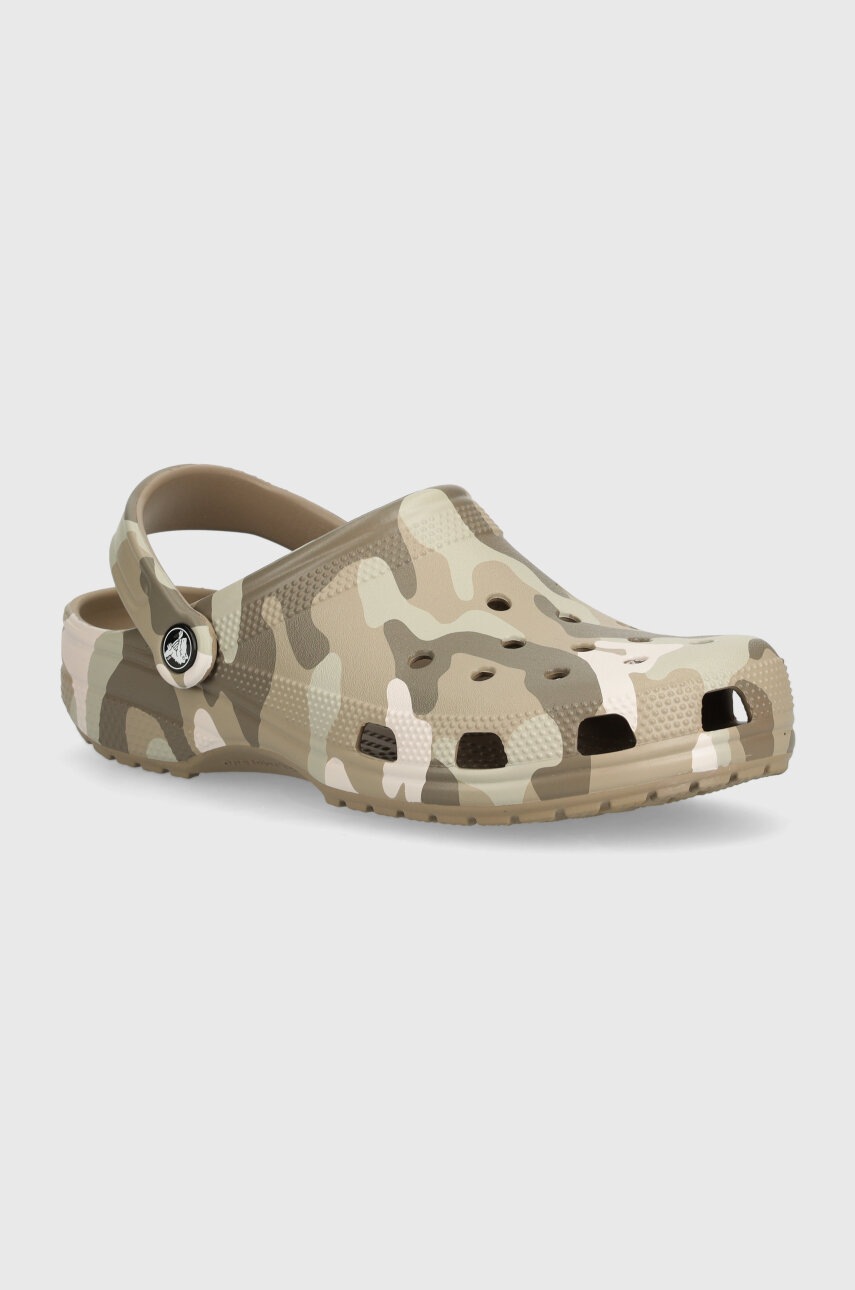 Crocs papuci Classic Printed Camo Clog barbati, culoarea maro, 206454