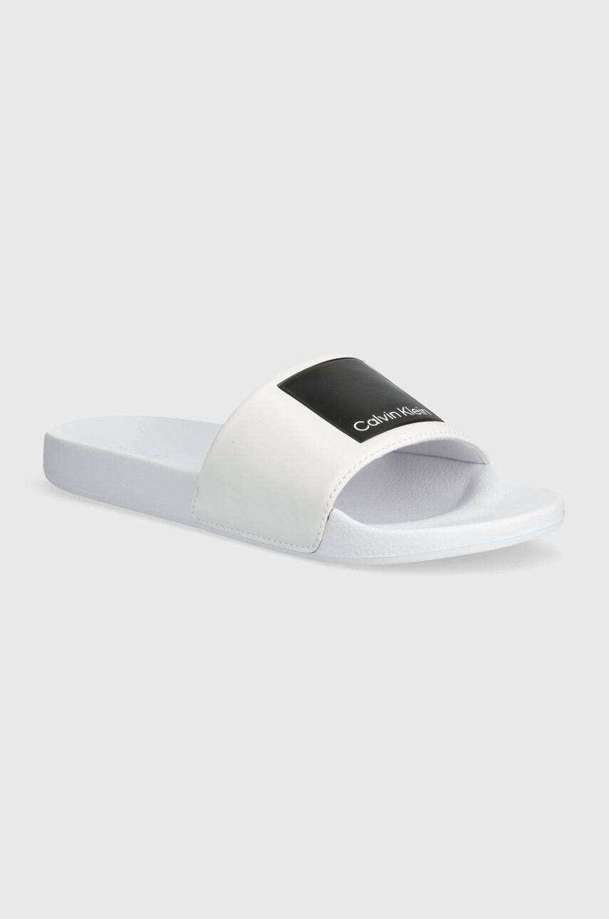 

Чехли Calvin Klein POOL SLIDE HF LOGO в бяло HM0HM01466, Бял