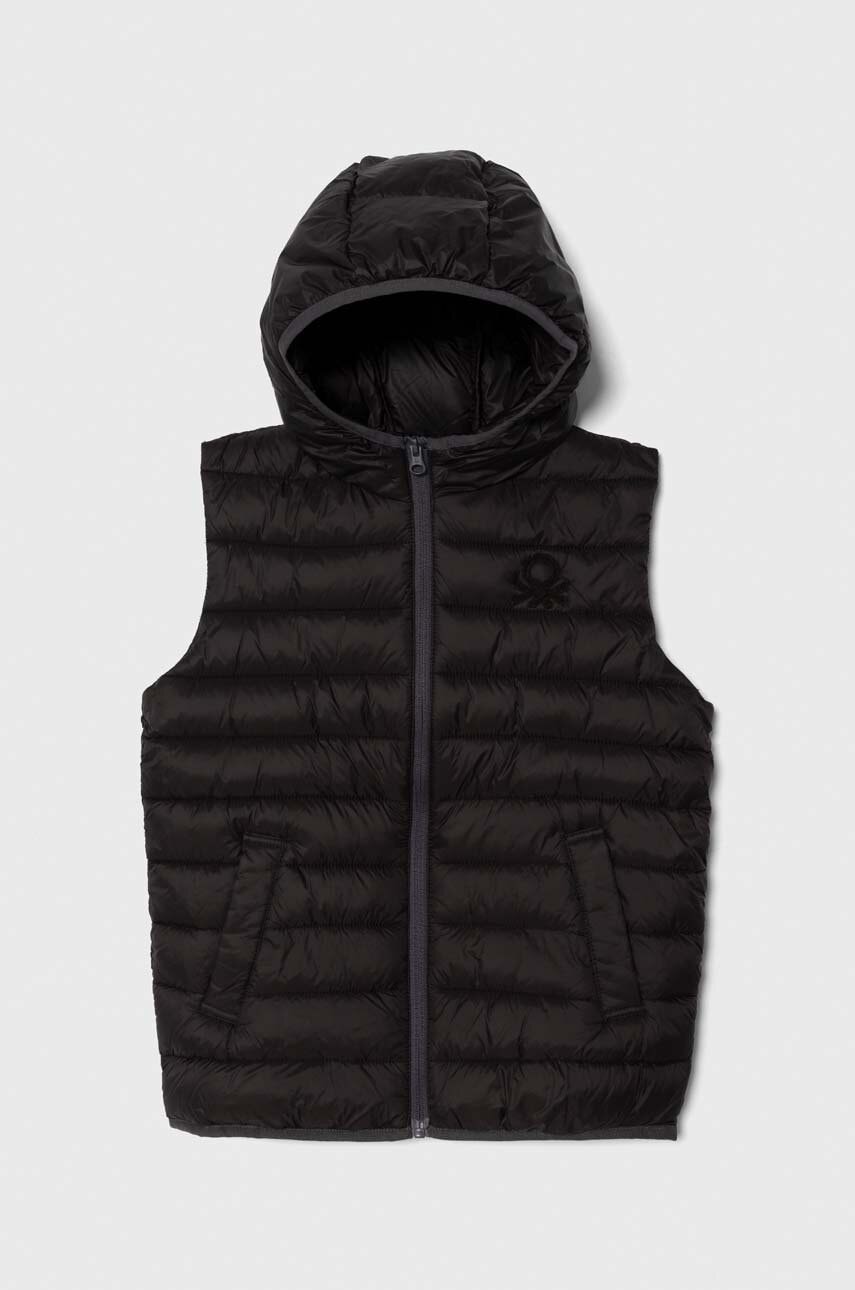 Детская безрукавка United Colors of Benetton цвет чёрный в Ивано-Франковске Детская безрукавка United Colors of Benetton цвет чёрный в Ивано-Франковске