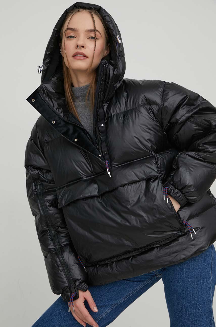 E-shop Péřová bunda adidas Originals dámská, černá barva, zimní, oversize, IR7115