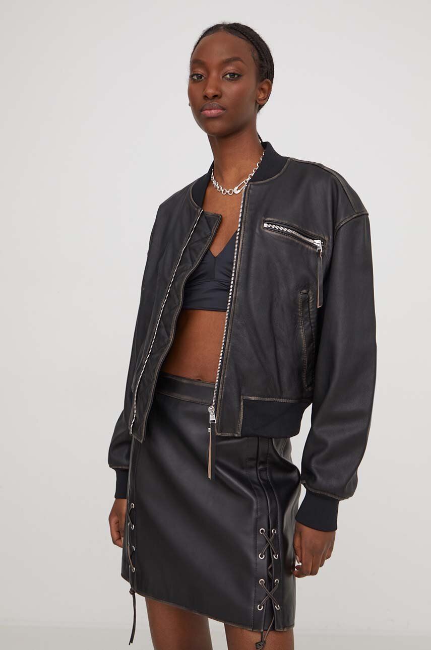 Așteaptă imaginea pentru produs