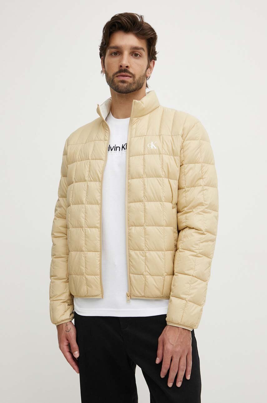 

Пухено яке Calvin Klein Jeans в черно преходен модел J30J324981, Бежов