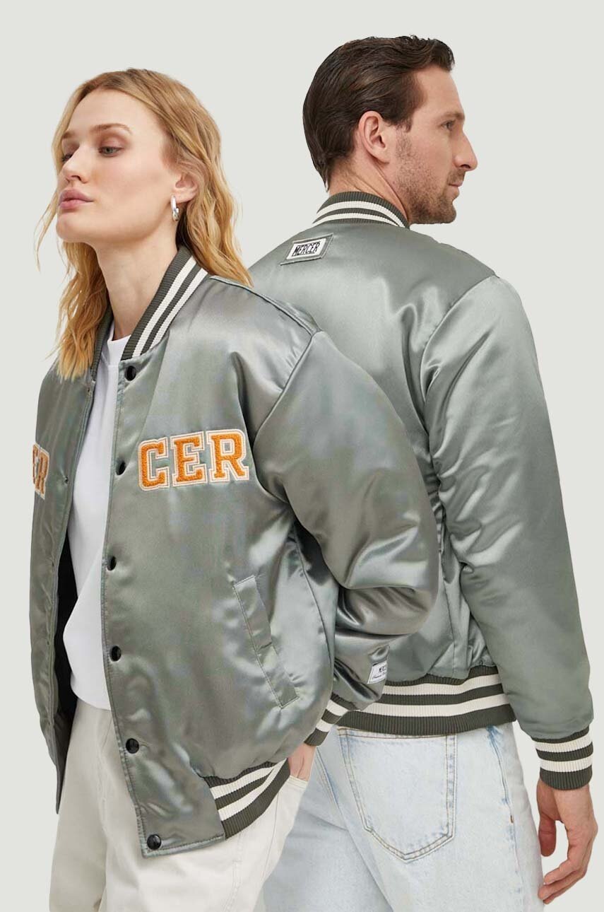 

Яке бомбър The Mercer Brand Varsity в зелено зимен модел ME0484204940, Зелен