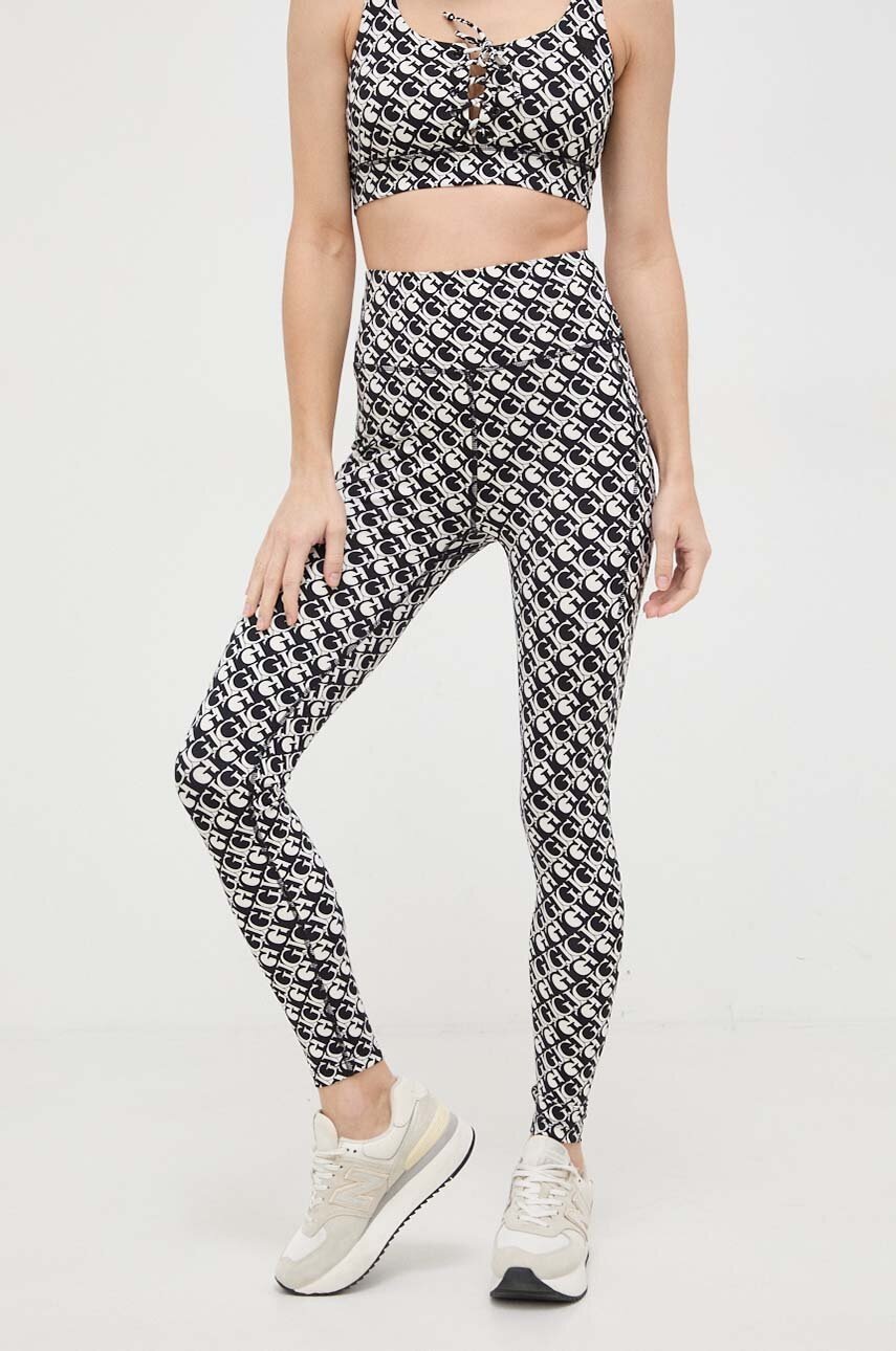 

Клин Guess в черно с десен V4RB16 MC03W, Черен