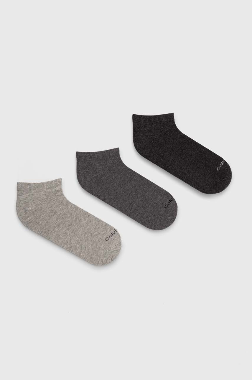 

Чорапи Calvin Klein (3 чифта) в сиво 701226675, Сив