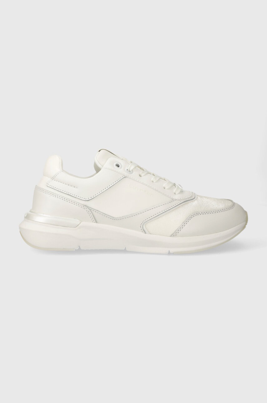 

Маратонки Calvin Klein FLEXI RUNNER - PEARLIZED в бяло HW0HW02041, Бял