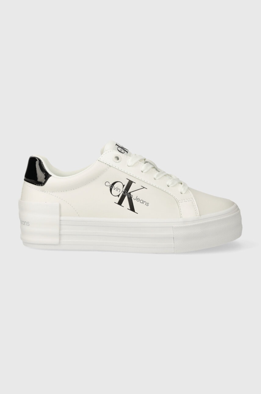 

Маратонки Calvin Klein Jeans BOLD VULC FLATF LOW LACE LTH ML в бяло YW0YW01294, Бял
