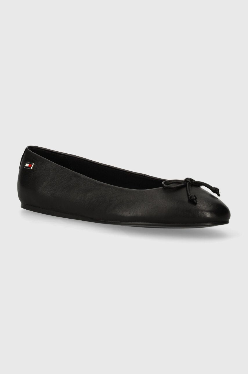 Levně Kožené baleríny Tommy Hilfiger ESSENTIAL CHIC BALLERINA černá barva, FW0FW08059