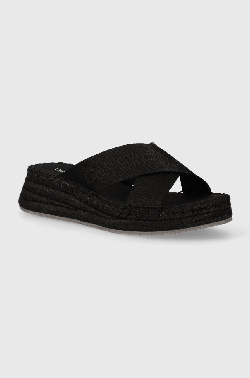 

Чехли Calvin Klein Jeans SPORTY WEDGE ROPE SANDAL MR в черно със скосена платформа YW0YW01364, Черен