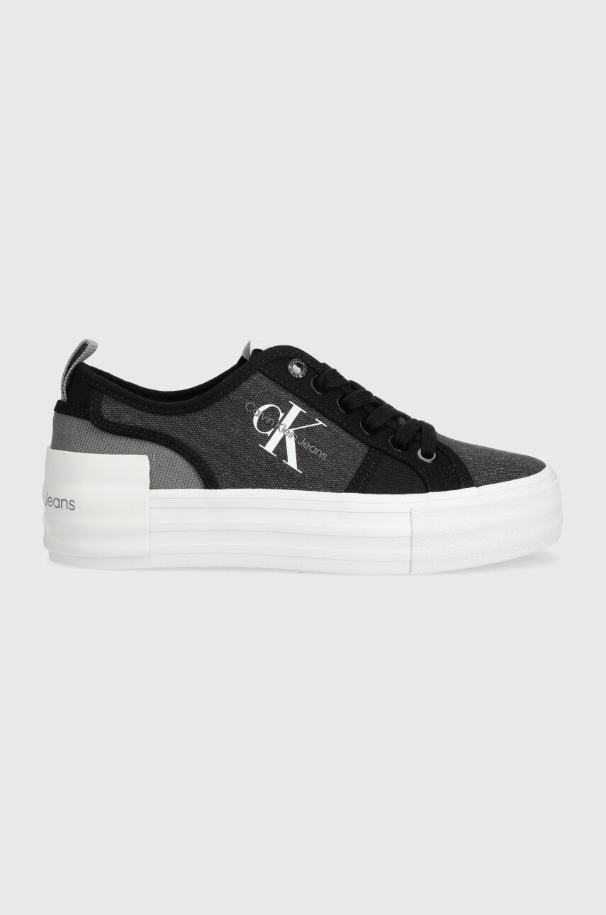 

Ниски кецове Calvin Klein Jeans BOLD VULC FLATF LOW CS ML BTW в черно YW0YW01412, Черен