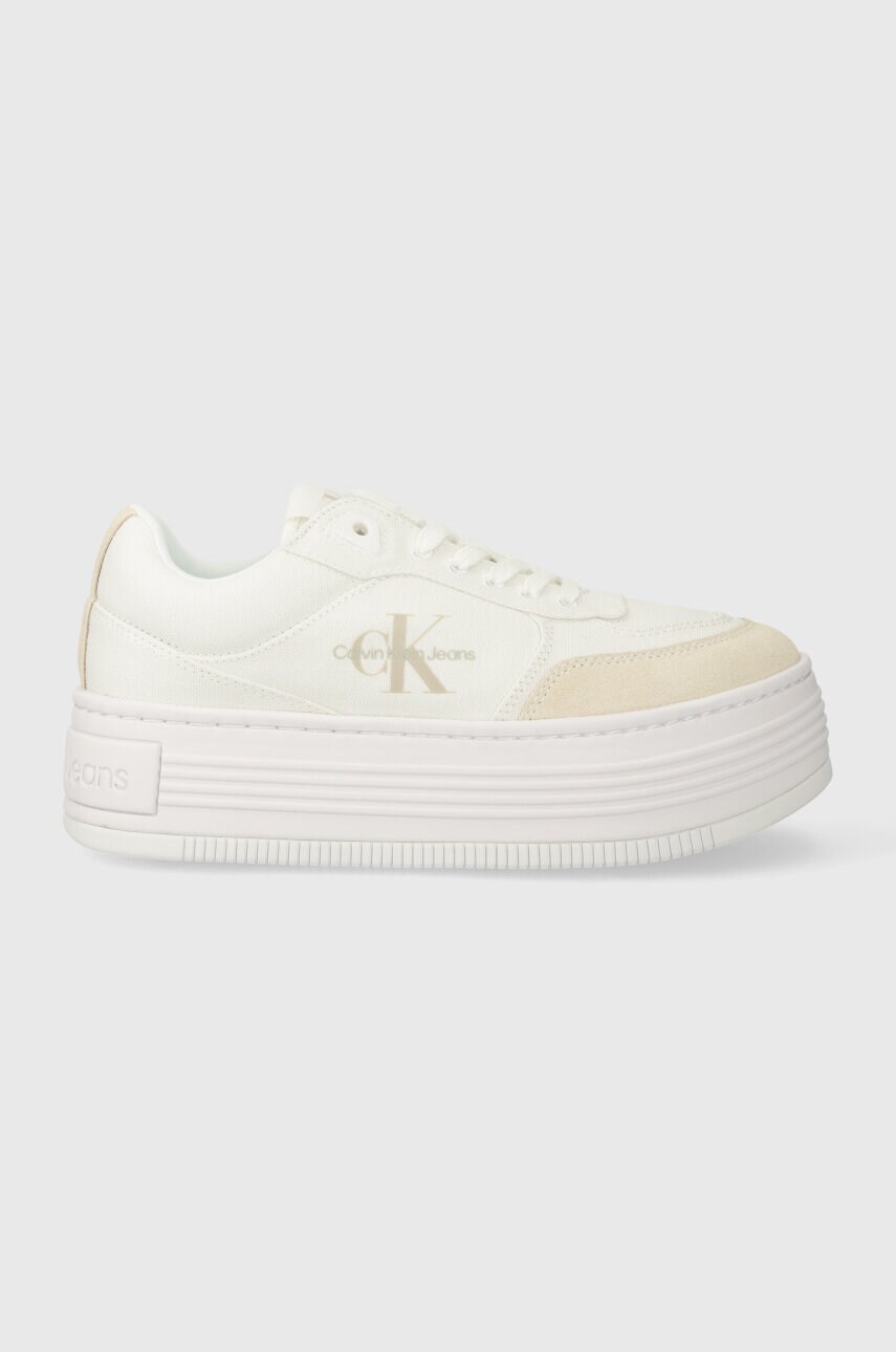 Levně Tenisky Calvin Klein Jeans BOLD PLATF LOW LACE MIX ML BTW bílá barva, YW0YW01433