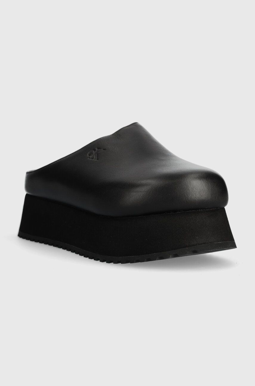 Kožené pantofle Calvin Klein Jeans CLOSE TOE FLATFORM MG UC dámské, černá barva, na platformě YW0YW01440 EUR 38