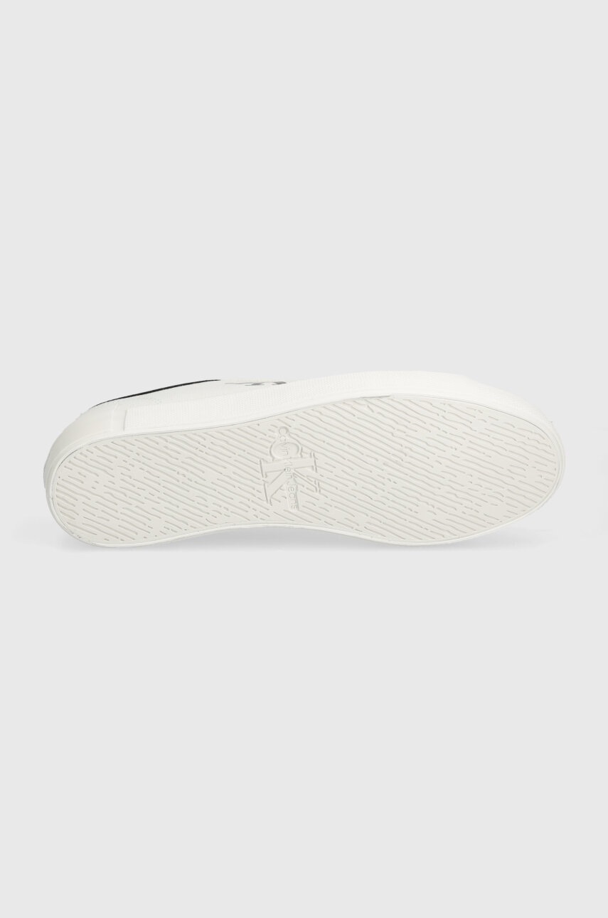 Кеди Calvin Klein Jeans SKATER VULCANIZED LOW CS ML MR жіночі колір білий YW0YW01453 