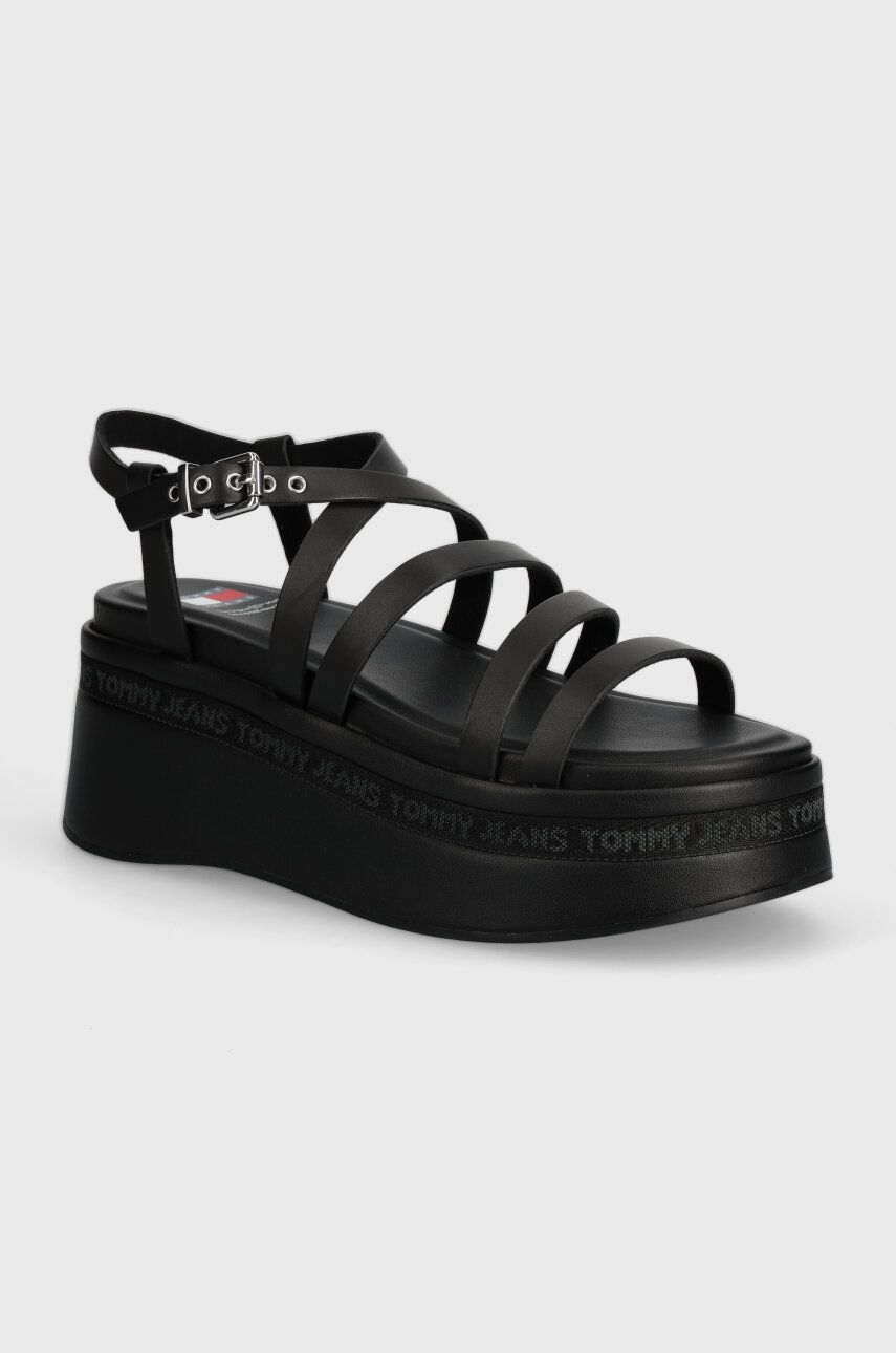 Tommy Jeans sandale de piele TJW STRAPPY WEDGE SANDAL culoarea negru, EN0EN02516