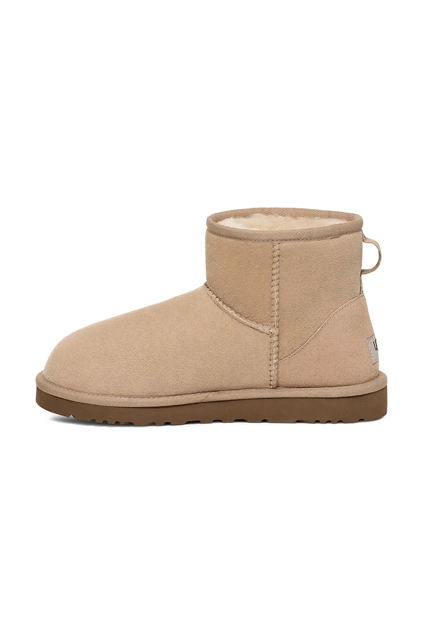 Μπότες σουέτ UGG Classic Mini II χρώμα: μπεζ, 1016222 φωτογραφία