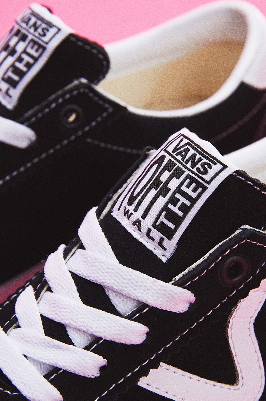 Σουέτ sneakers Vans Sport Low χρώμα: μαύρο, VN000CQRBZW1 φωτογραφία