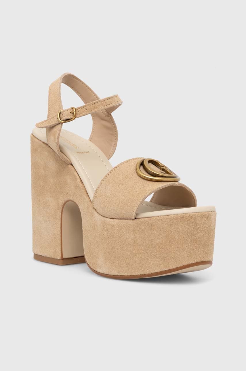 Levně Semišové sandály Guess CLODY béžová barva, FLJCLO SUE04