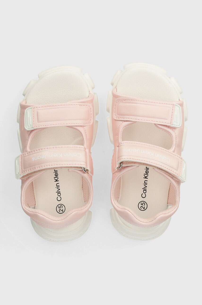 Levně Dětské sandály Calvin Klein Jeans růžová barva