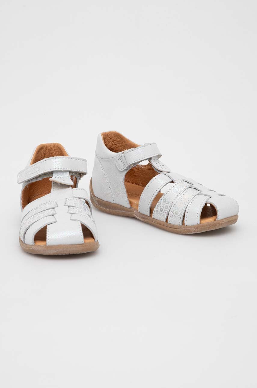 Детские кожаные сандалии Froddo цвет серый Детские кожаные сандалии Froddo цвет серый