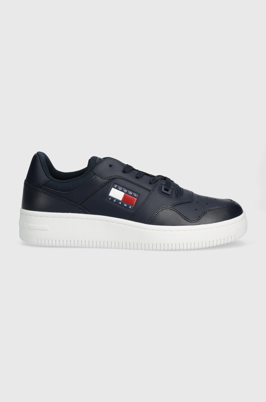 Levně Kožené sneakers boty Tommy Jeans TJM RETRO BASKET ESS černá barva, EM0EM01395