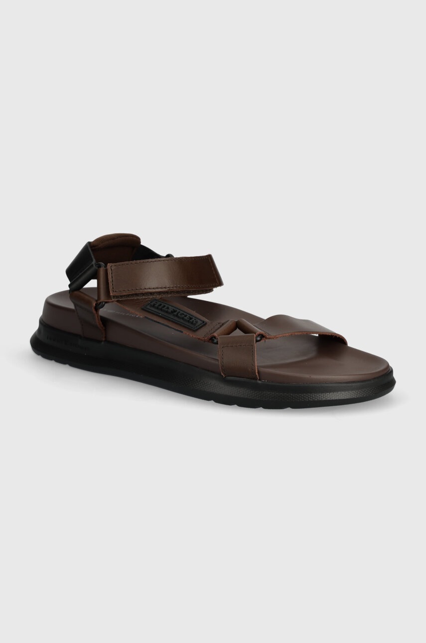 

Кожени сандали Tommy Hilfiger D DENSITY STRAP SANDAL в кафяво FM0FM05006, Кафяв