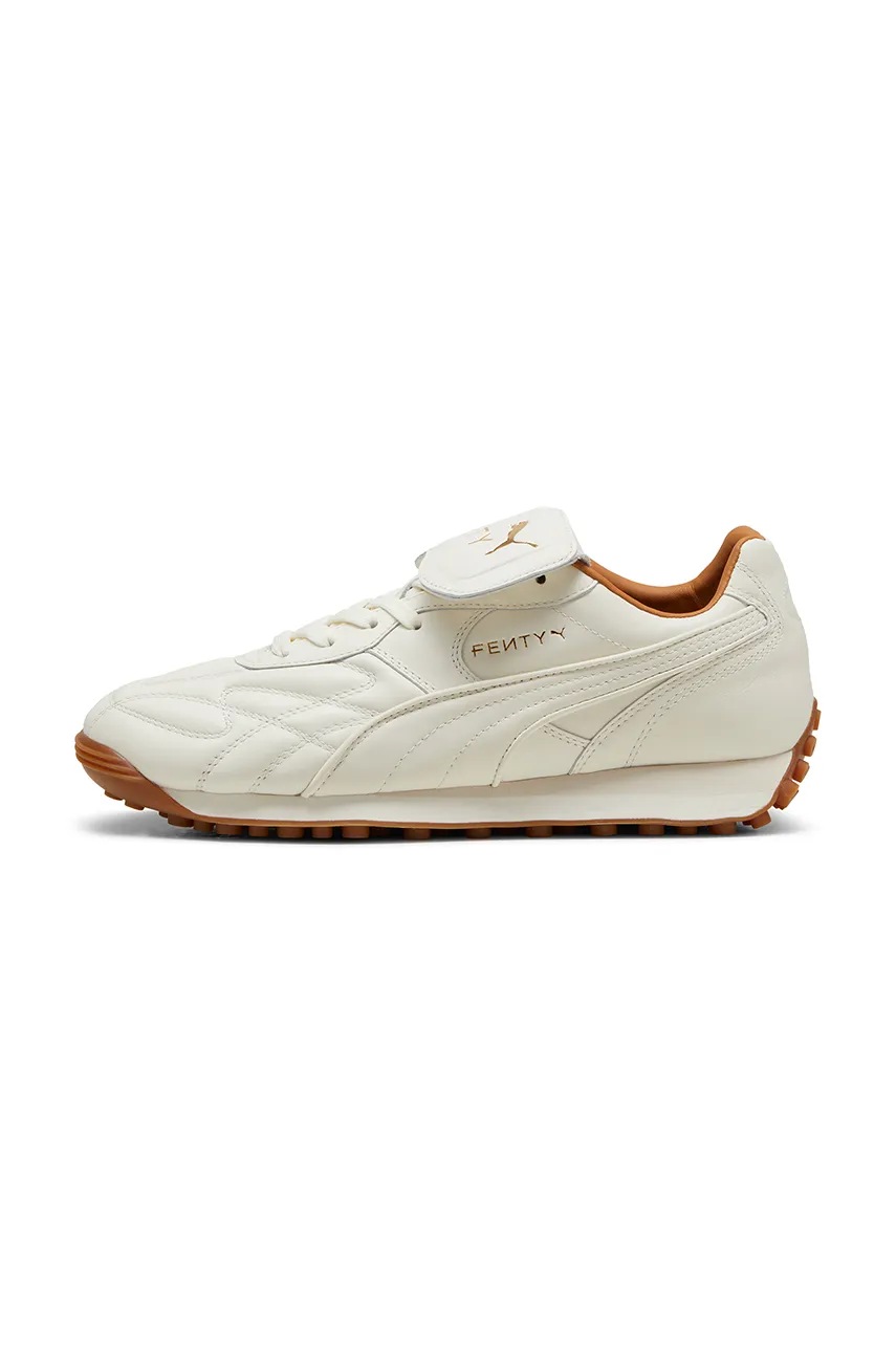 

Кожени маратонки Puma AVANTI VL FENTY в бяло 39867202, Бял